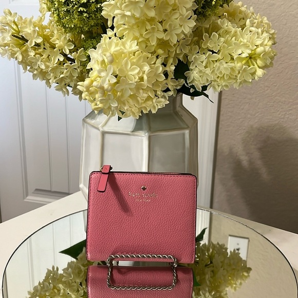 Kate Spade Sm. Shawn Larchment Avenue Crina Corl - Picture 3 of 16